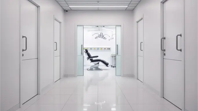 Advanced hair transplant clinic interior in Lara Antalya - modern medical facility featuring sterile surgical environment for safe hair restoration procedures